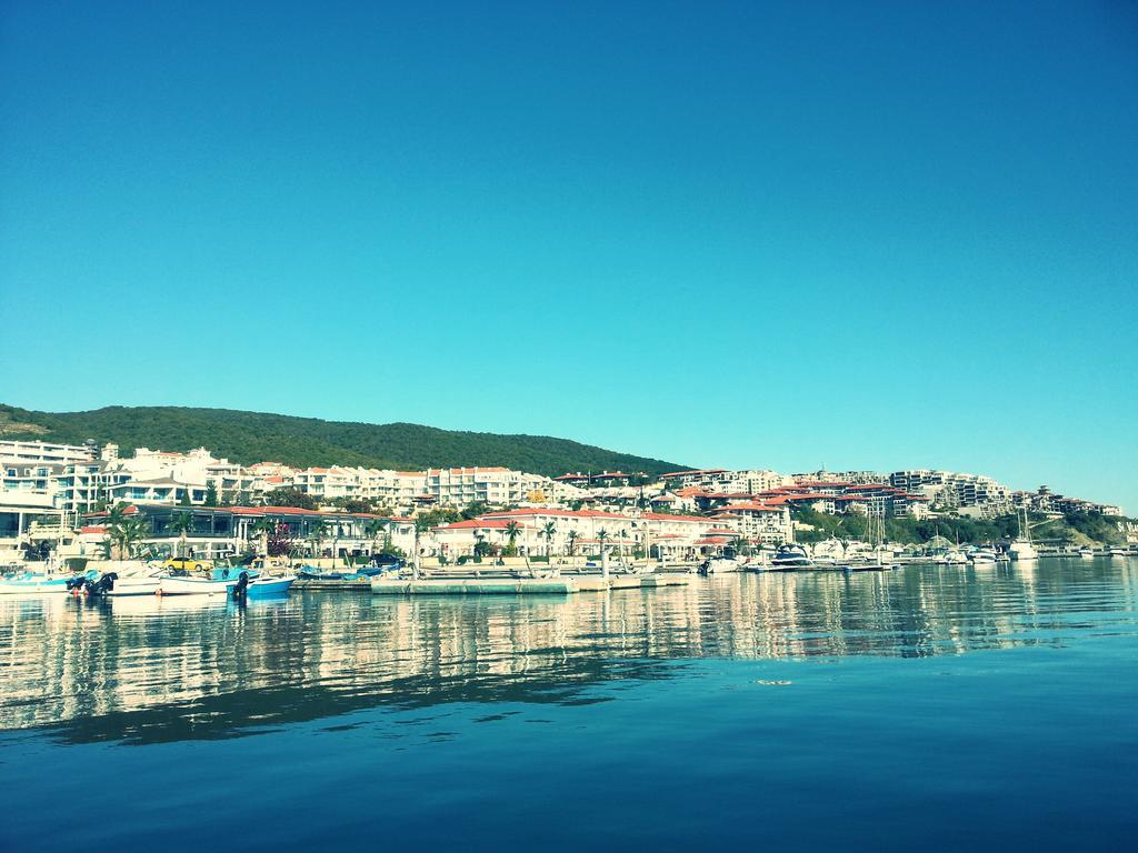 Guest House Rona - Free Parking And Sea View Sveti Vlas Exteriér fotografie